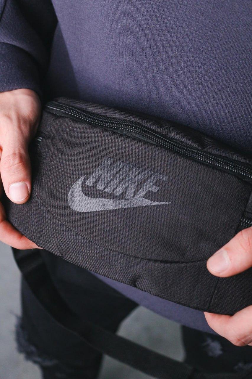 Сумка через плече на пояс Nike чорна бананка текстильна найк сумка поясна спортивна