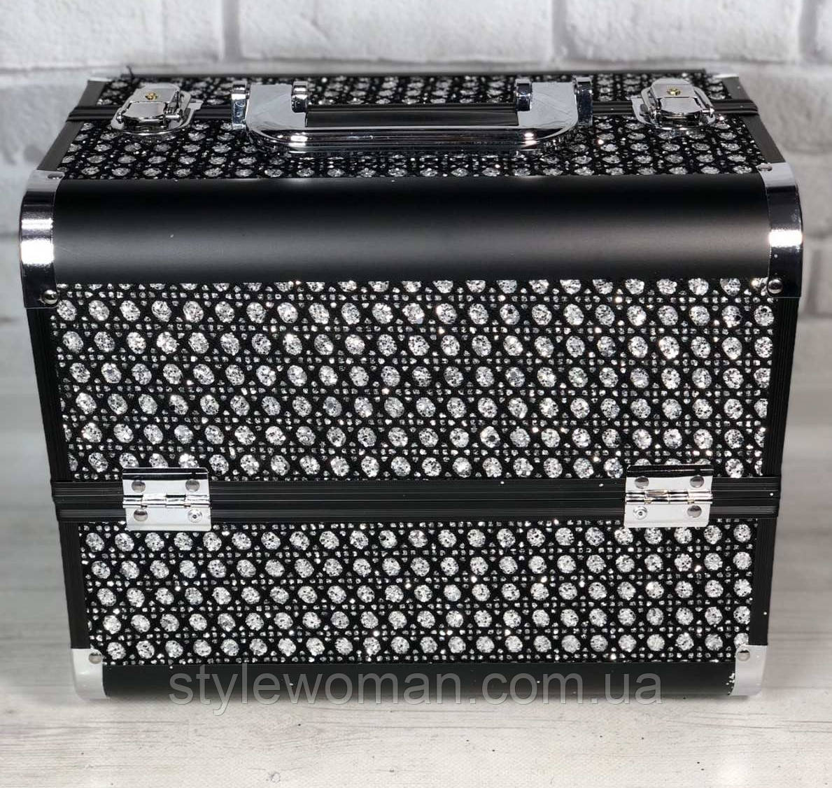Бьюти кейс чемодан алюминиевый с ключом черный серебро для мастеров - фото 2 - id-p962637477