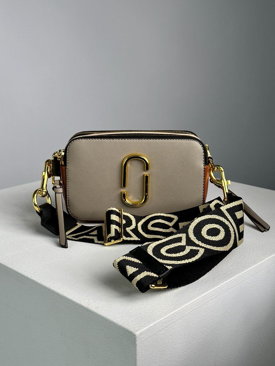 Жіноча сумка Marc Jacobs The Snapshot Cement/Multi (бежева) молодіжна стильна сумочка KIS99184 vkross