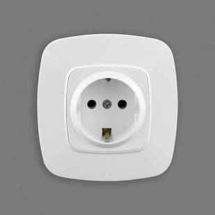 Розетка одинарна з заземленням біла ELA 112-007-0006-010 HOROZ ELECTRIC