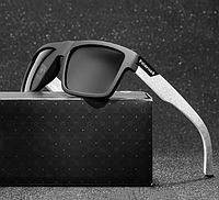 Сонцезахисні окуляри для чоловіків та жінок Чорні із сірими дугами Top