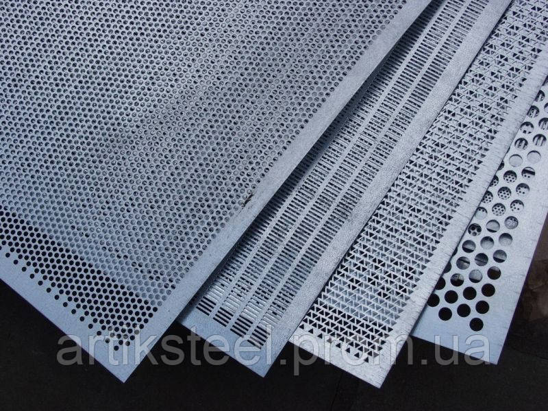 Алюминиевый перфорированный лист 3-5/1/1000x2000 мм от одного листа - фото 1 - id-p2098378437