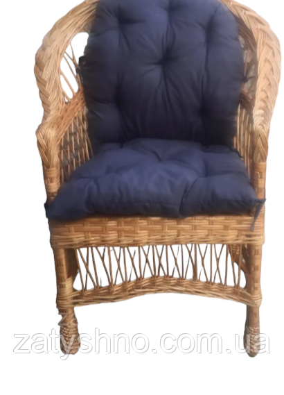 Крісло плетене з накидкою <unk> крісло плетене з подушкою <unk> крісло плетене натуральне