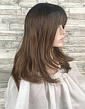 Перука жіноча середньої довжини пряма темно-русява з темним корынням проділом і чубчиком, фото 2