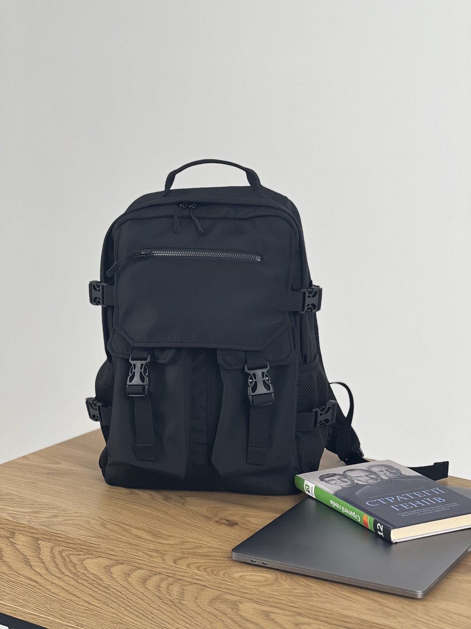 Повсякденний рюкзак OnePro, класичний стиль модель 2023 Man Black