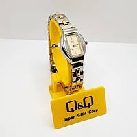 Наручний годинник Q&Q жіночий кварцовий металевий ремінець (G653-400)