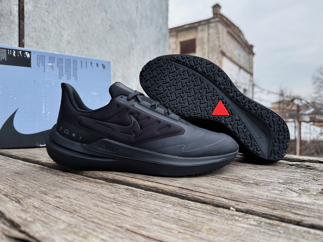 Чоловічі кросівки Nike Air Winflo 9 Shield DM1106-007 чорні Оригінал