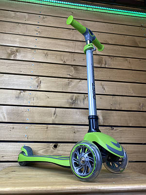 Самокат дитячий триколісний Best Scooter 46987 салатовий