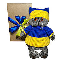 Мягкая игрушка кот Басик в желто-голубом свитере и шапке