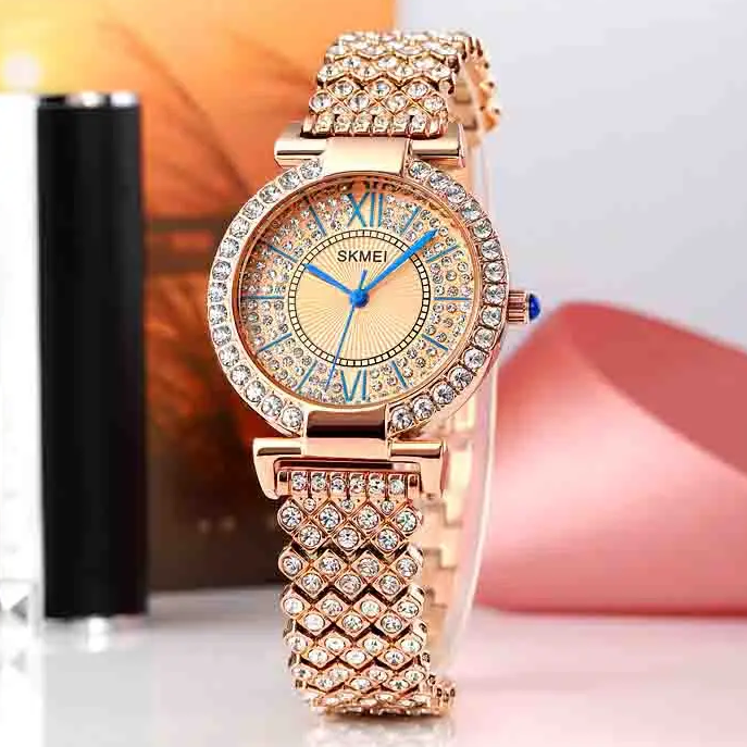 Годинник наручний жіночий рожеве золото зі стразами Skmei, круглий кварцовий наручний жіночий годинник модний, фото 1