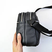 Якісна чоловіча сумка - месенджер з натуральної шкіри на 4 кишені зі UA-308 срібною блискавкою