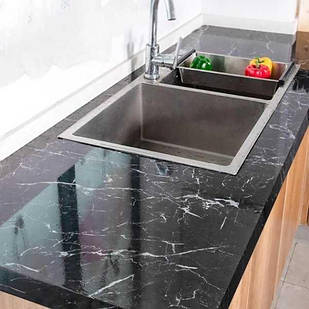 Самоклейна кухонна плівка для поверхонь ITALICA RICHMOND 2х0.6м Чорний мармур