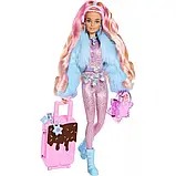 Ігровий набір Лялька Барбі Екстра Зимова красуня Снігова подорож Оригінал Barbie Extra Fly Doll with Snow, фото 4