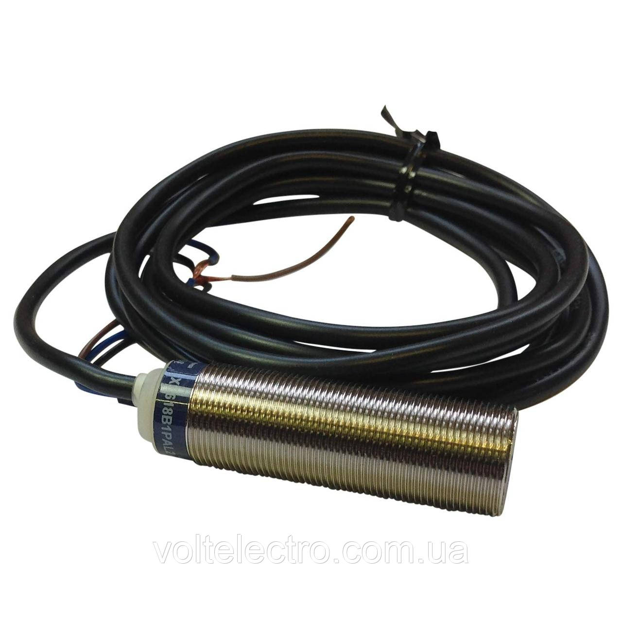 Індуктивний датчик M18 SN=8мм NO PNP IP68 12-48 V DC кабель 5м Schneider XS618B1PAL5