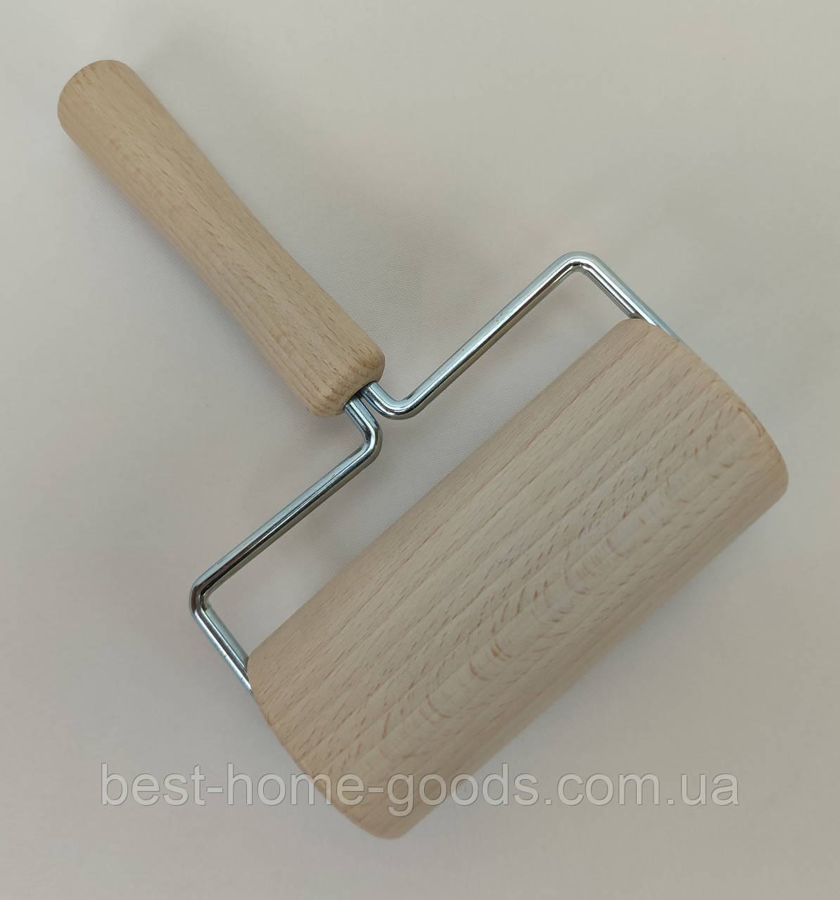 Дерев’яний валик для розкочування тіста 19 см — компактний кухонний ролик із бука з металевими кріпленнями, фото 1