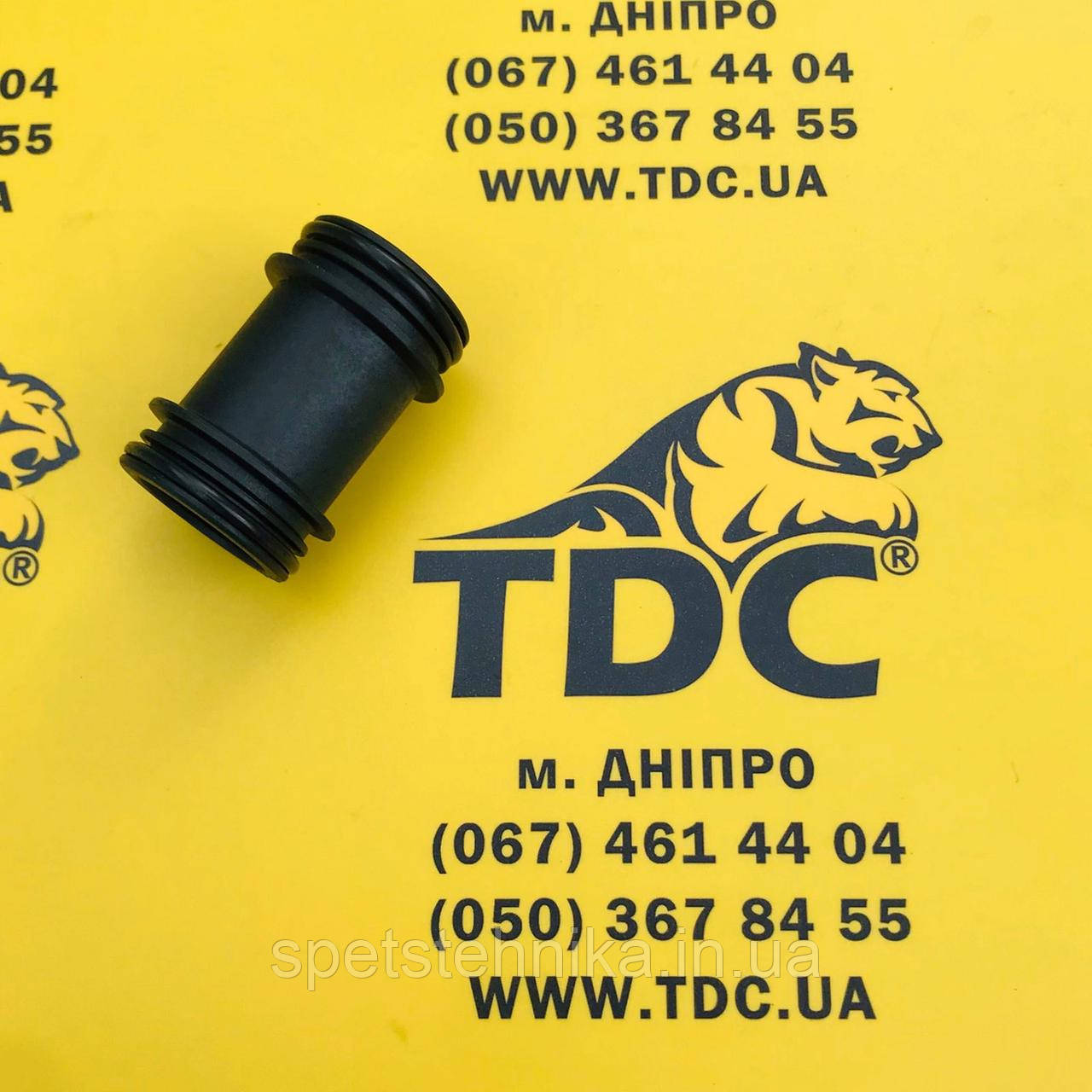 04207360 / 04207216 Патрубок масляного радіатора