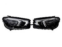 Передні фари на Mercedes GLE-Class W167 2019-2022 рік ( Full Led Adaptive)