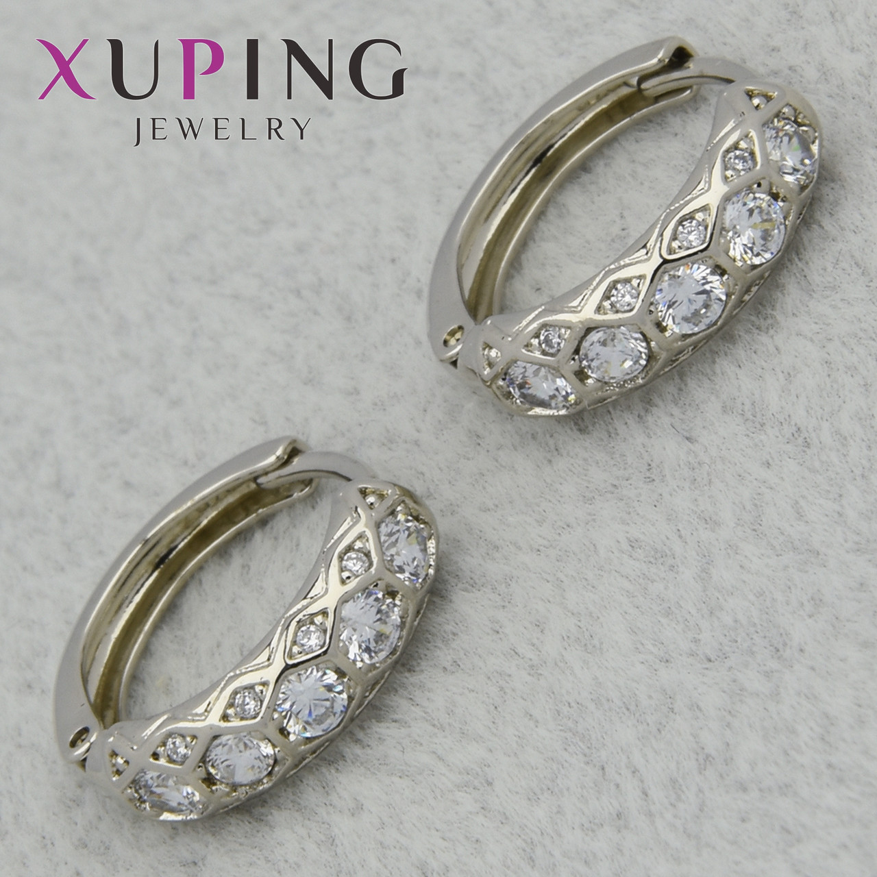 Серёжки женские фирма Xuping Jewelry родий кольцо конго с узорами камень белый циркон размер изделия 16х16 мм