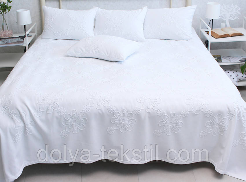 Покривало бавовняне з вишивкою 240х250 ТМ PrimaTeks Mystery white
