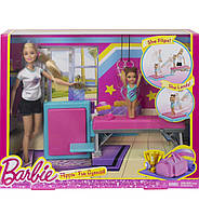 Игровой набор с куклой гимнасткой Барби Barbie Gymnastic