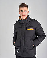 Чоловіча зимова куртка, чорного кольору.