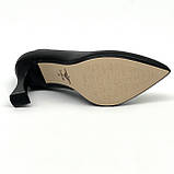 Жіночі шкіряні туфлі човники на підборах чорного кольору Nivelle T0327/82-8073мат Кристал розмір 36, фото 9