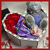 Романтический подарок девушке на 14 февраля сладкие подарочные боксы Milka Мишка и Сладости, необычные подарки