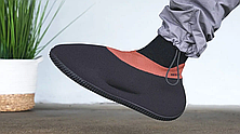 Чоловічі кросівки Adidas Yeezy Knit RNR Carbon GY1759, фото 3