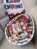 Сладкий подарочный набор с открыткой Киндер Raffaello, Ferrero Rocher, Kinder surprise День закоханих