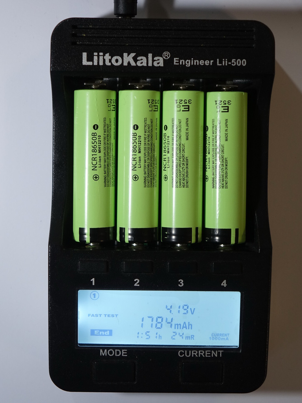 Літій-іонний акумулятор 18650 1800mAh Li-Ion 3.7V (Опуклий плюсовий контакт), Японія