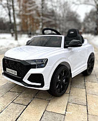 Дитячий електромобіль джип Audi RSQ8 білий