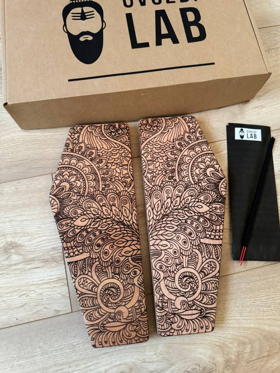 Кишенькова Дошка Садху із оцинкованими цвяхами фанера Окуме крок 10мм, фото 1