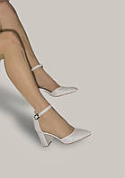 Туфли свадебные белые блестящие с ремешком. Туфлі жіночі білі сріблясті 39