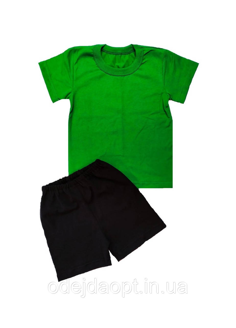 Дитячий комплект зелена футболка та чорні шорти