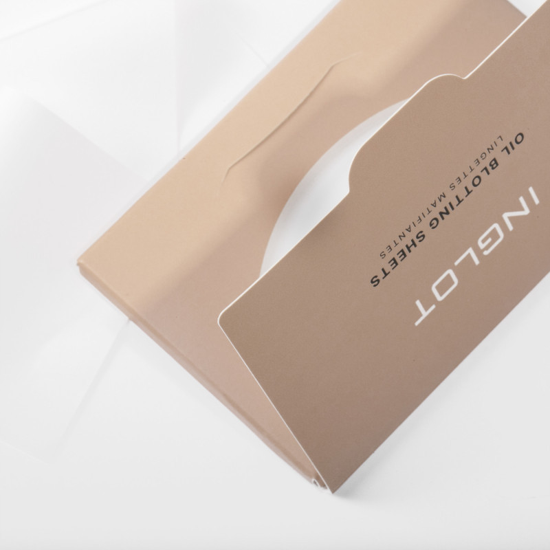 Матуючі серветки для обличчя Inglot