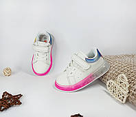 Дитячі кеди 25 для дівчинки білі рожеві світяться з led підсвічуванням кросівки