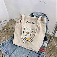 Бежевая вельветовая сумка шопер с мишкой, две ручки. Модная сумка для девушки. Сумочка для прогулок
