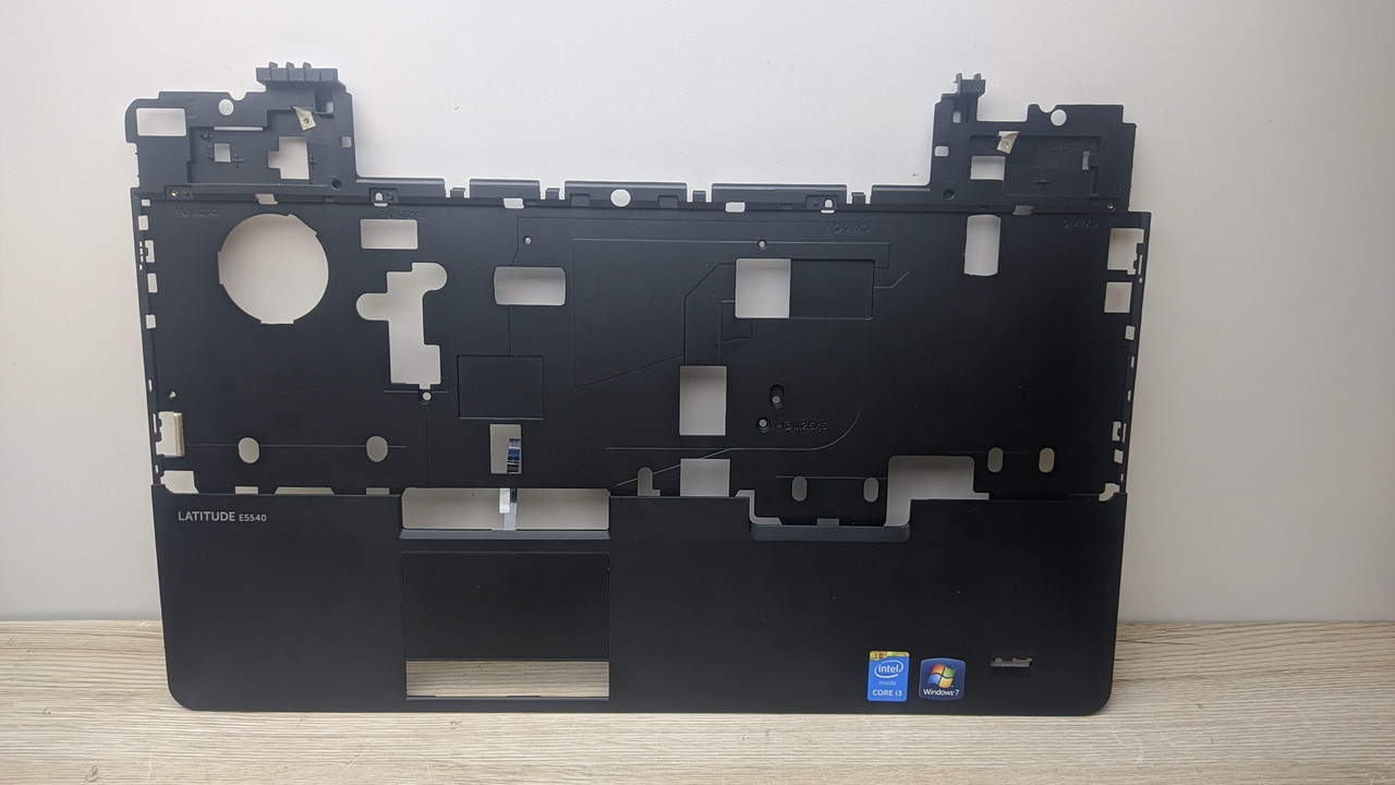 Dell latitude E5540 Корпус C (топкейс, середня частина) б/в #