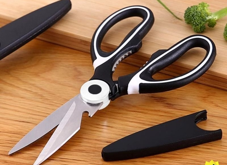 Універсальні кухонні ножиці в чохлі, з функцією горіхокола та відкривалки, фото 1