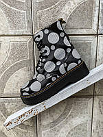 Dr. Martens Jadon Polka Black