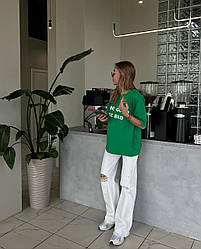 Жіноча футболка вільна брендова малинова / зелена з принтом "BE GOOD, BE BAD, JUST BE"