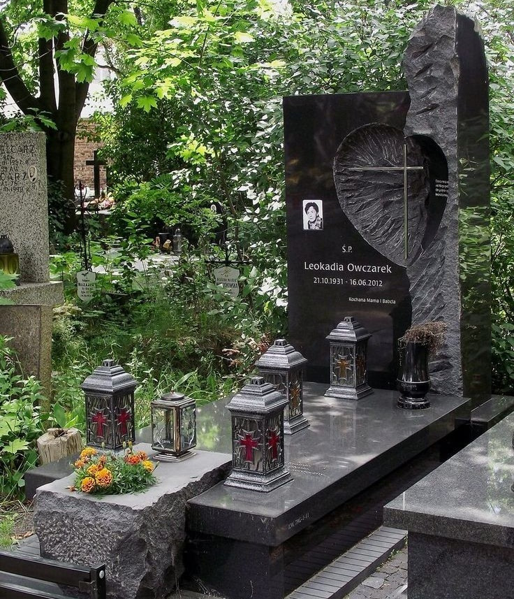 Пам'ятник з великого каменю, булижника 1400*2500, фото 1