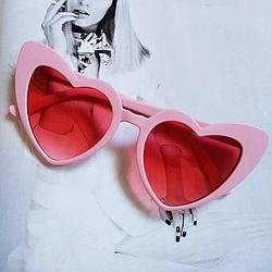 Уцінка Жіночі сонцезахисні окуляри у формі серця Рожевий
