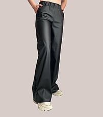 Широкі жіночі штани з екошкіри мод. 94 чорні, фото 2