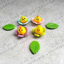 Цукрова прикраса для кондитерських виробів Курчата в квіточках