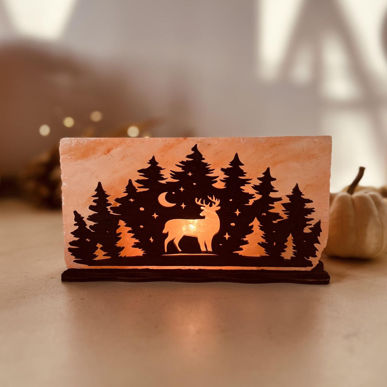 Соляна лампа з гімалайської солі “Олень в ялинках” 2 кг, фото 1