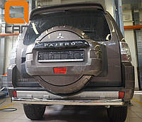 Защита заднего бампера одинарная труба d 60 Mitsubishi Pajero IV 2011+