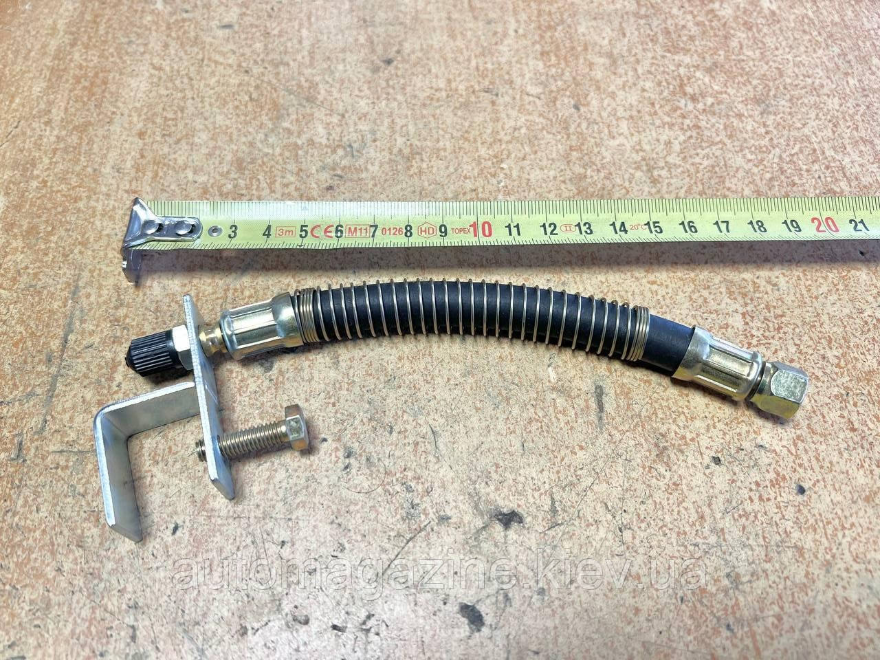 Удлинитель вентиля подкачки колеса Газель, ЗИЛ (с кронштейном) (ID ...