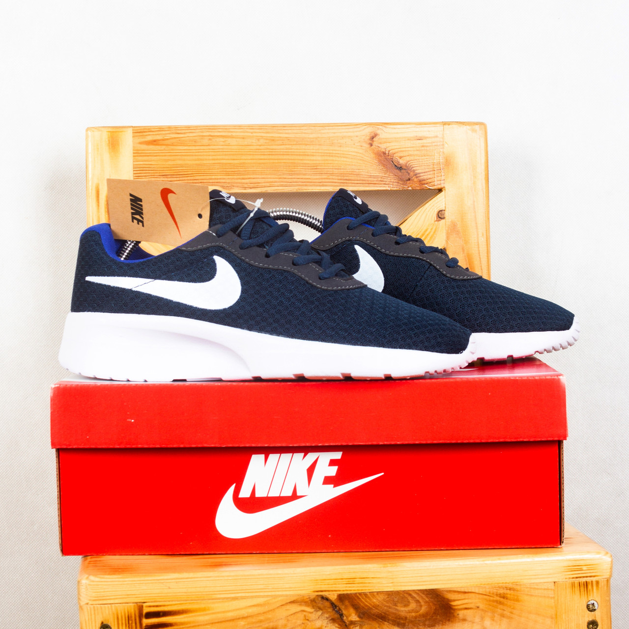 РОЗПРОДАЖ Кросівки Nike Tanjun сині за супер ціною +шкарпетки nike 44 28 см
