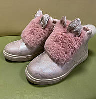 Ботінки пудрові " Вушка"35 розмір